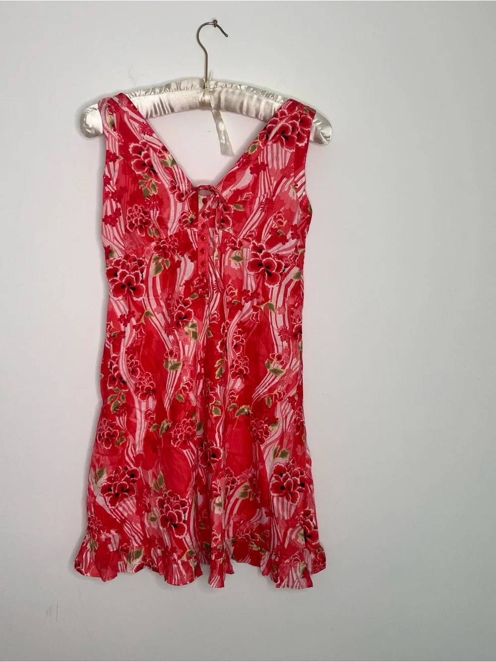 Raviya pink sundress at the front with buttons at the back with elastic size S - Picture 16 of 16